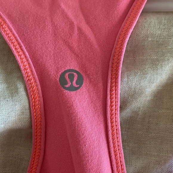 GUC pink Lululemon tank size 10 - Picture 3 of 6